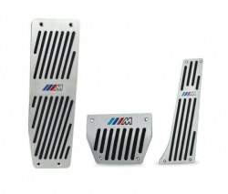 Pedály ProRacing pro BMW 3-Series E46 / E90 / E91 / E92 / E93 / F30 / F31 / GT F34 s logem M technik - automatická převodovka - stříbrné