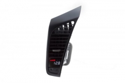 Přídavný budík P3 Gauges do ventilace pro Audi R8 Mk1 type 42 (06-15) - boost analog
