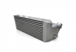 Intercooler FMIC VRSF BMW F32 N20/N26/N47/N57/N55 (12-18) - závodní verze Competiton