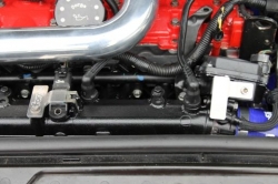 Zajišťovací svorky pro MAP sensor a brzdové podtlakové vedení Renault Megane 225/230