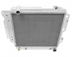 Hlinikový závodní chladič Jap Parts Jeep Wrangler YJ / TJ I4/V6 (87-06)